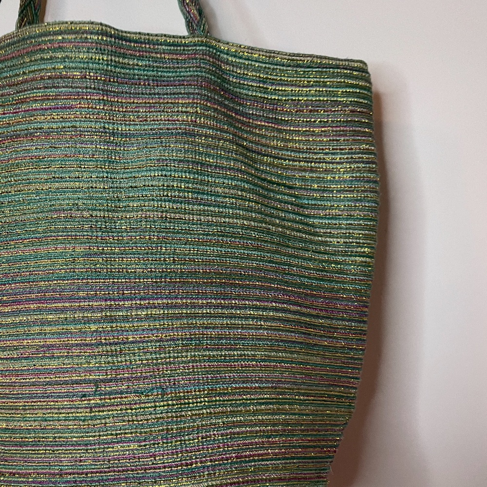 ❌ SOLD! Sea green pink gold metallic wicker tote! - Picture 4 of 14